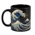 Tazza 350 ml in ceramica nera con onde e montagna per bevande calde